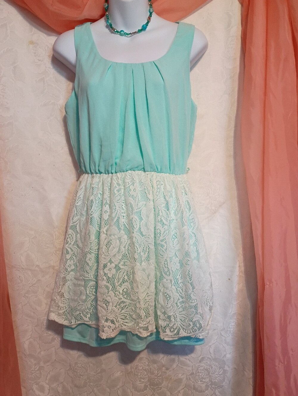 IZ BYER LADIES MINT GREEN Dress W/LACE ACCENT Sz M